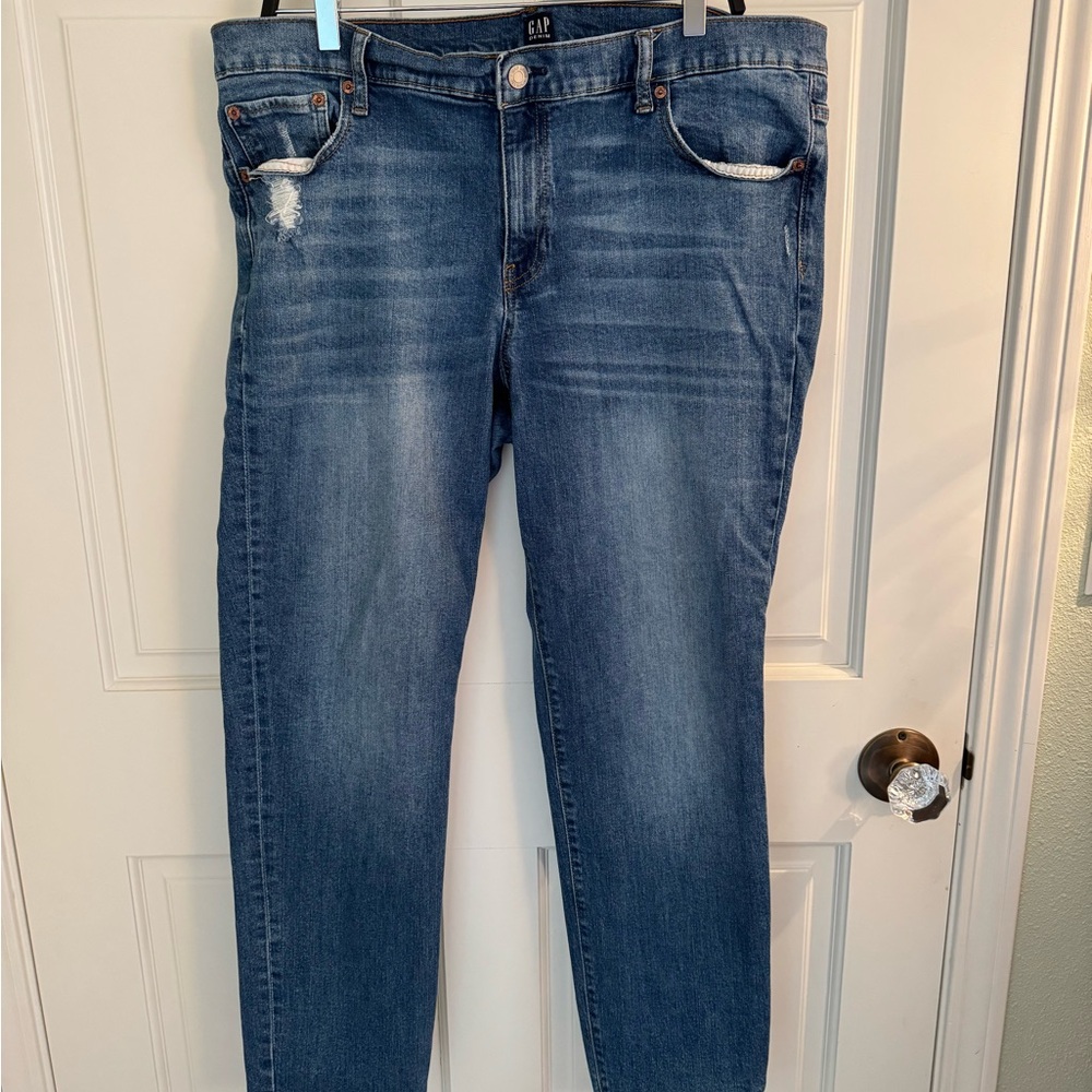 GAP Classic Blue Straight Jeans